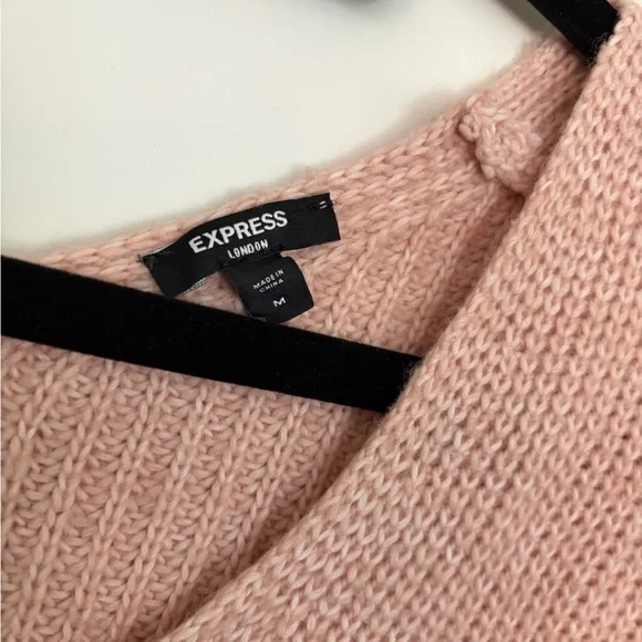 Express London Pink Women's Sweater - Picture 2 of 3